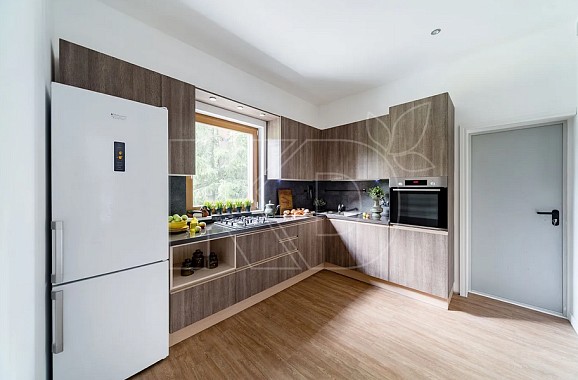 Спроектировать угловую кухню