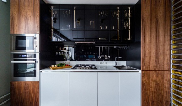 Коричневая кухня в Воронеже