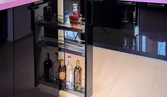 Фиолетовая кухня в Твери