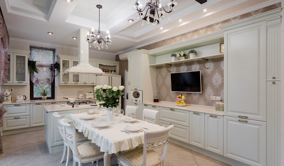 Светлая кухня в Екатеринбурге