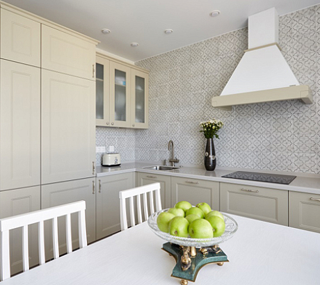 Кремовая кантри-кухня